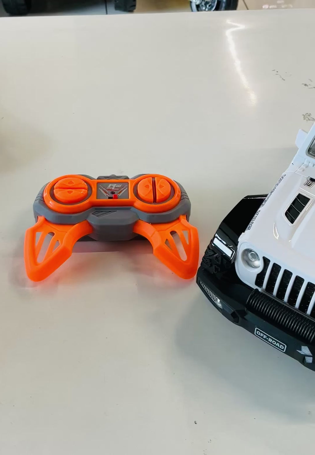 Monster King RC Model Car – 1:14 Scale
